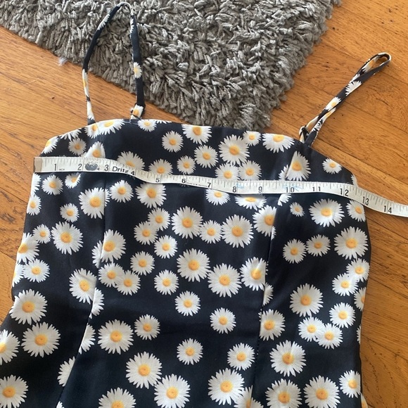 Princess Polly Black Dear Daisy Mini Dress Ruffle Hem Size 0 - Picture 10 of 12